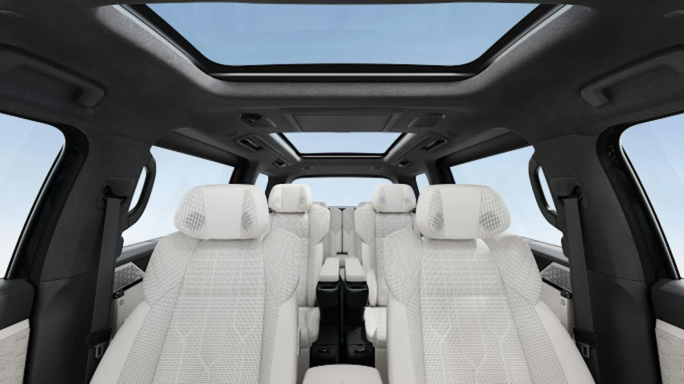 ZEEKR 009 — 4